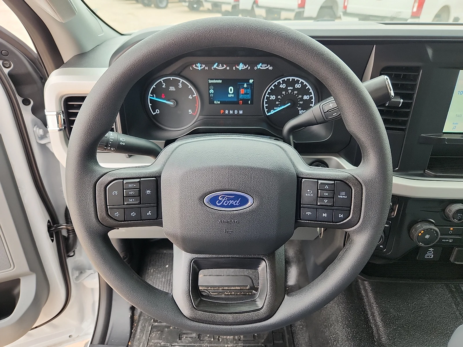 New 2026 Oxford White Ford XL image 21