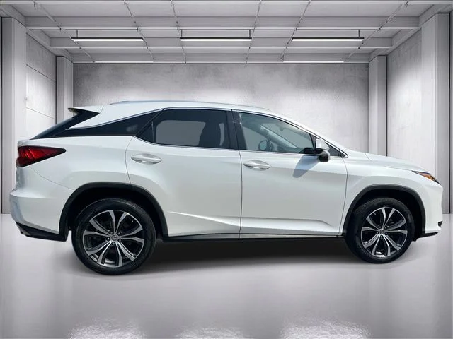 Used 2017 White Lexus 350 image 2