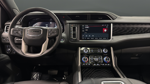 Used 2023 Sterling Metallic GMC Denali image 10