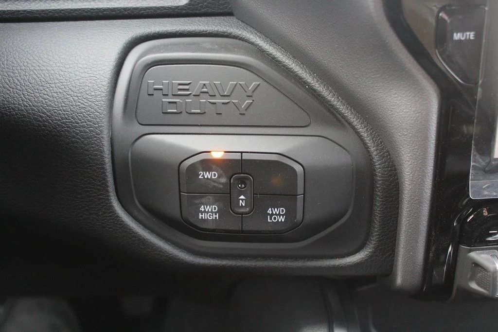 2026 RAM 2500 Big Horn - Photo 15