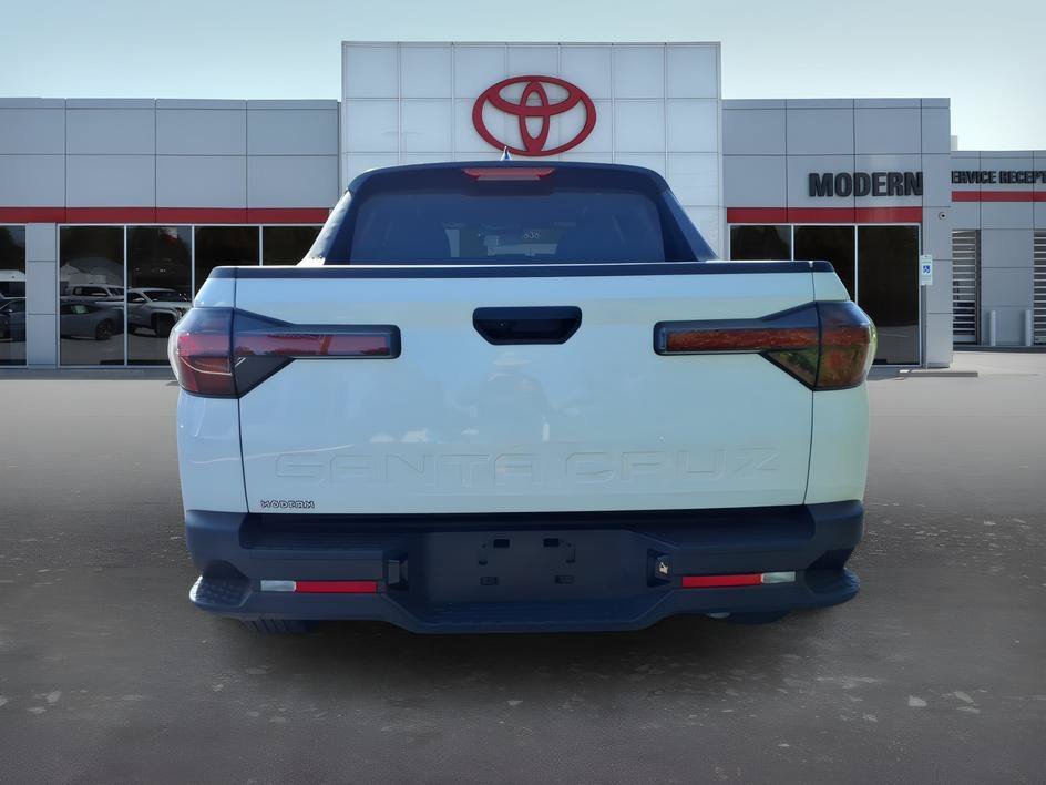 Used 2025 Atlas White Hyundai SEL image 4