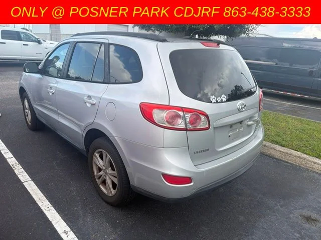 Used 2010 Silver Hyundai GLS image 3