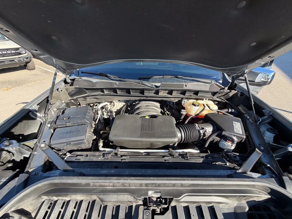 Used 2020 Gray GMC Denali image 33