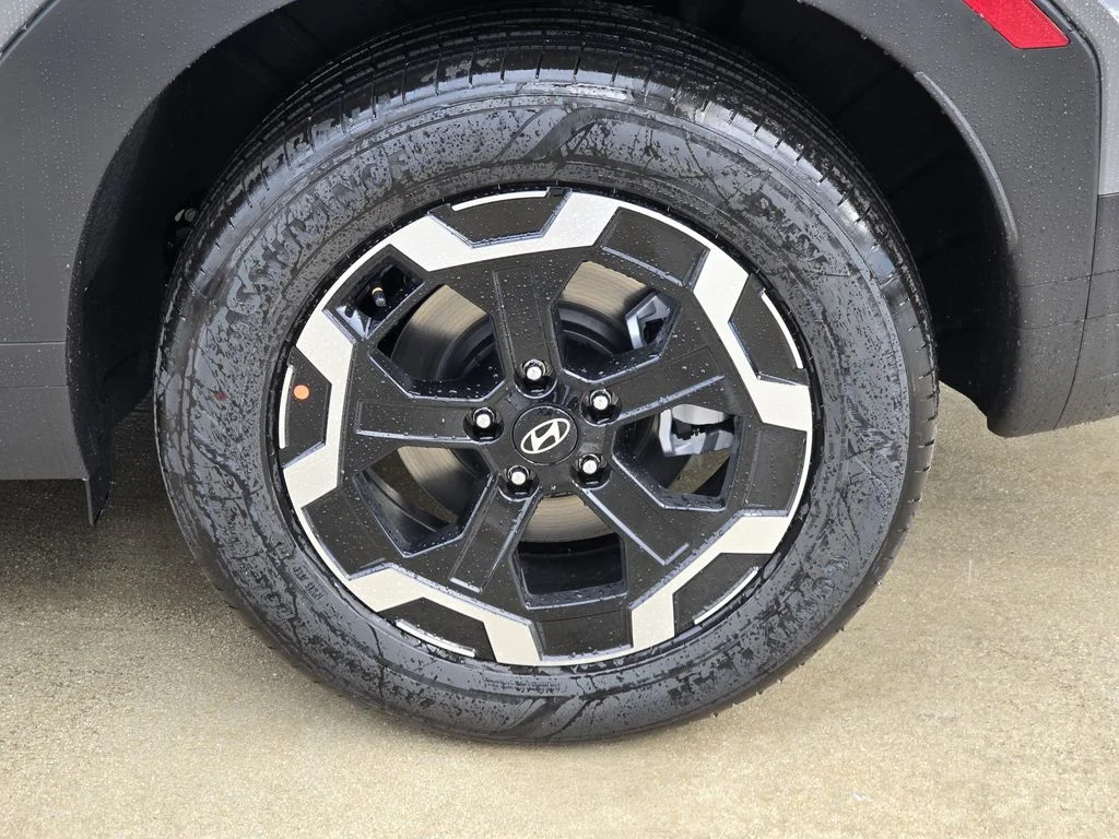 New 2027 Gray Hyundai SEL image 5