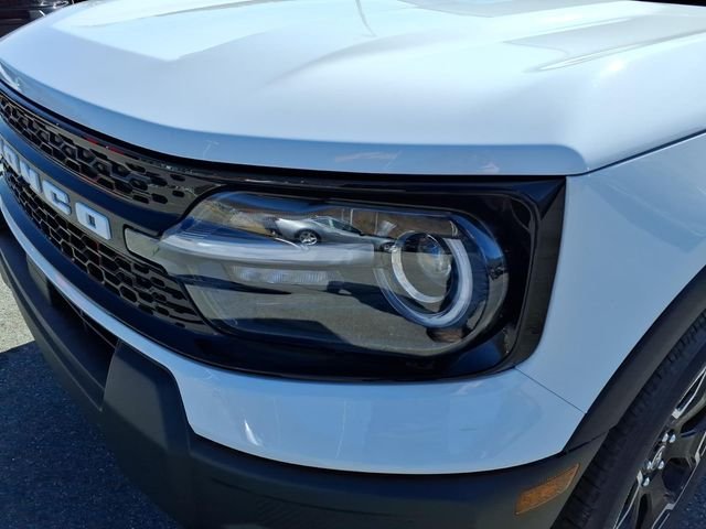 New 2025 Oxford White Ford Outer Banks® image 19