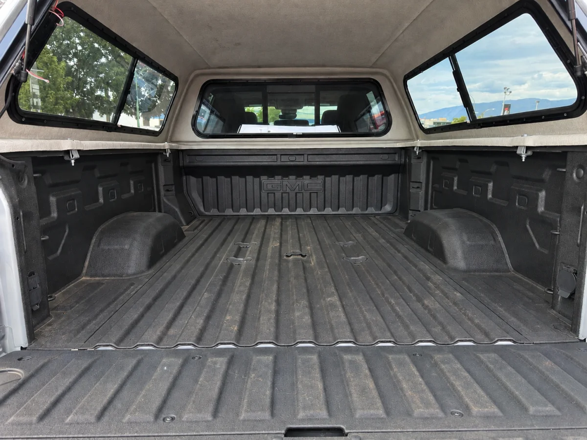 Used 2026 Grey GMC AT4 image 7