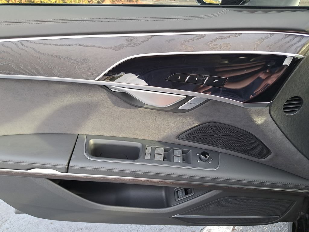 2025 Audi A8 Base - Photo 22
