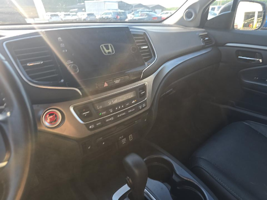 Used 2019 White Diamond Pearl Honda EX-L image 8