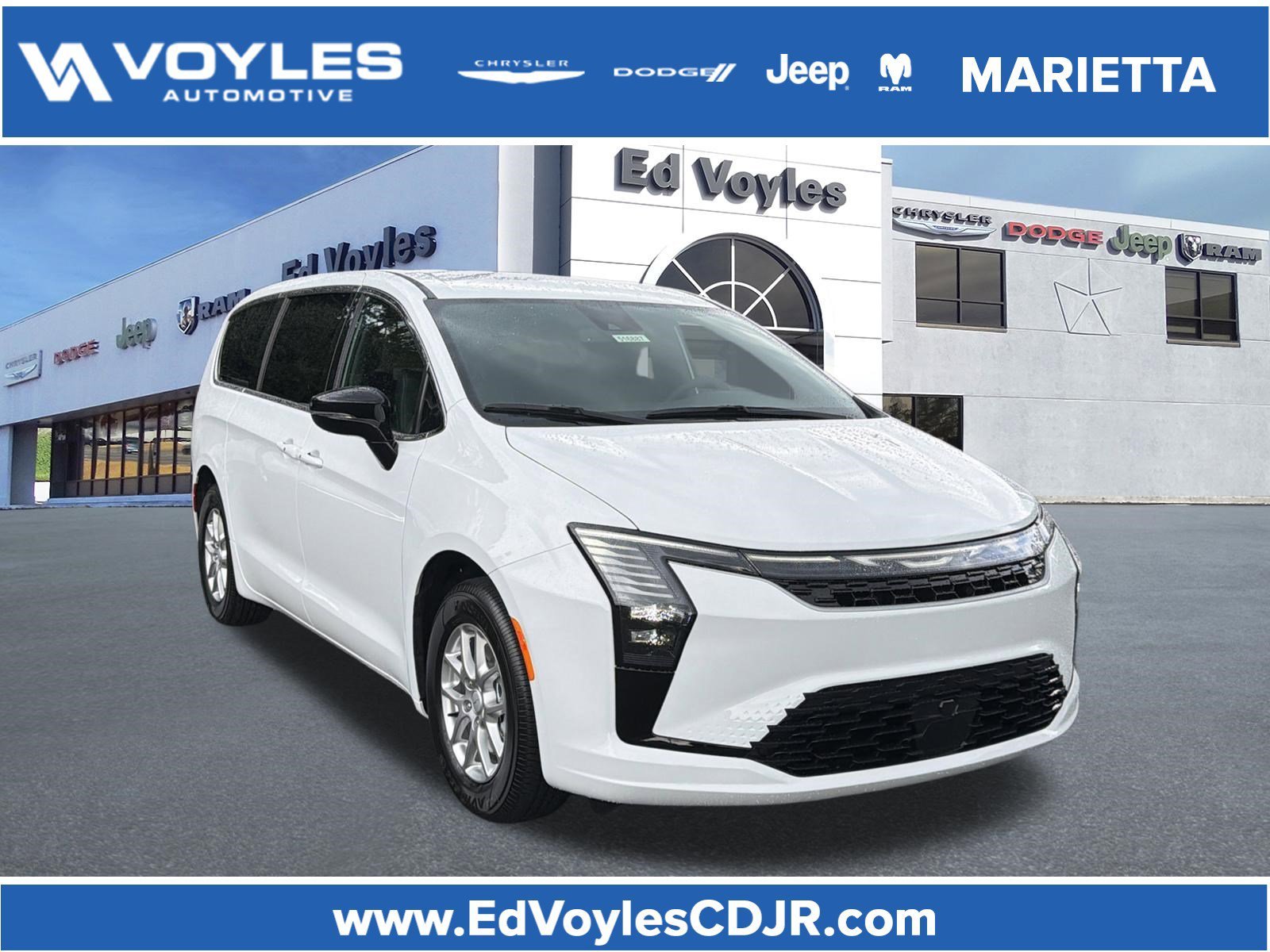2027 Chrysler Pacifica Select's photo