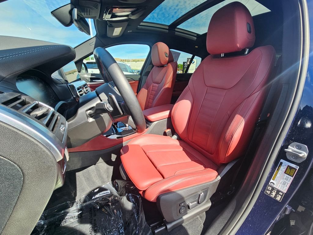 Used 2025 Tanzanite Blue II Metallic BMW M40i image 17