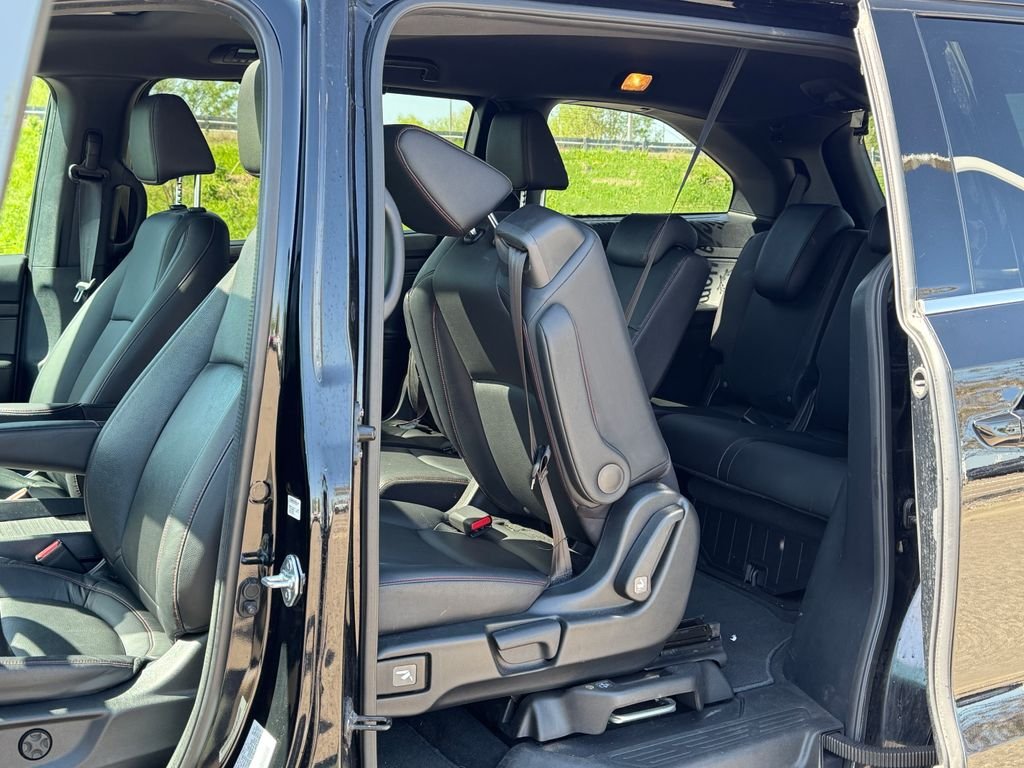 2024 Honda Odyssey SPORT - Photo 17