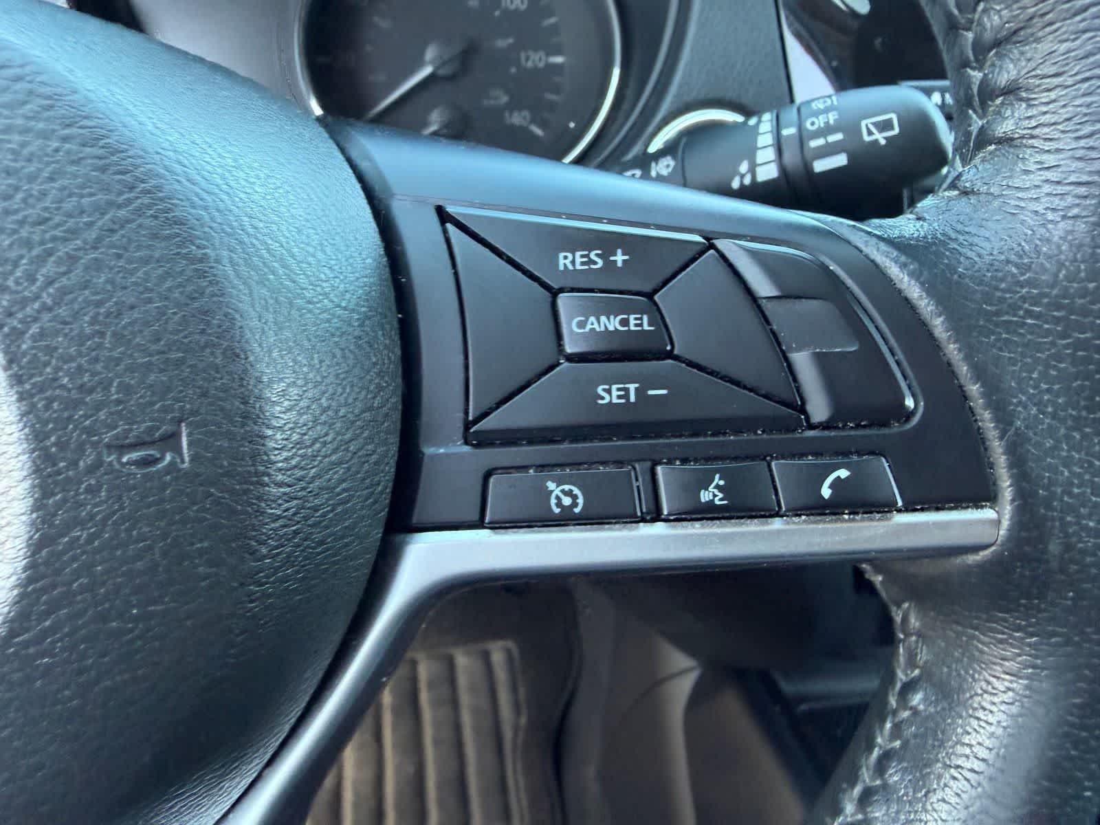 Certified Used 2020 Gun Metallic Nissan SV image 13