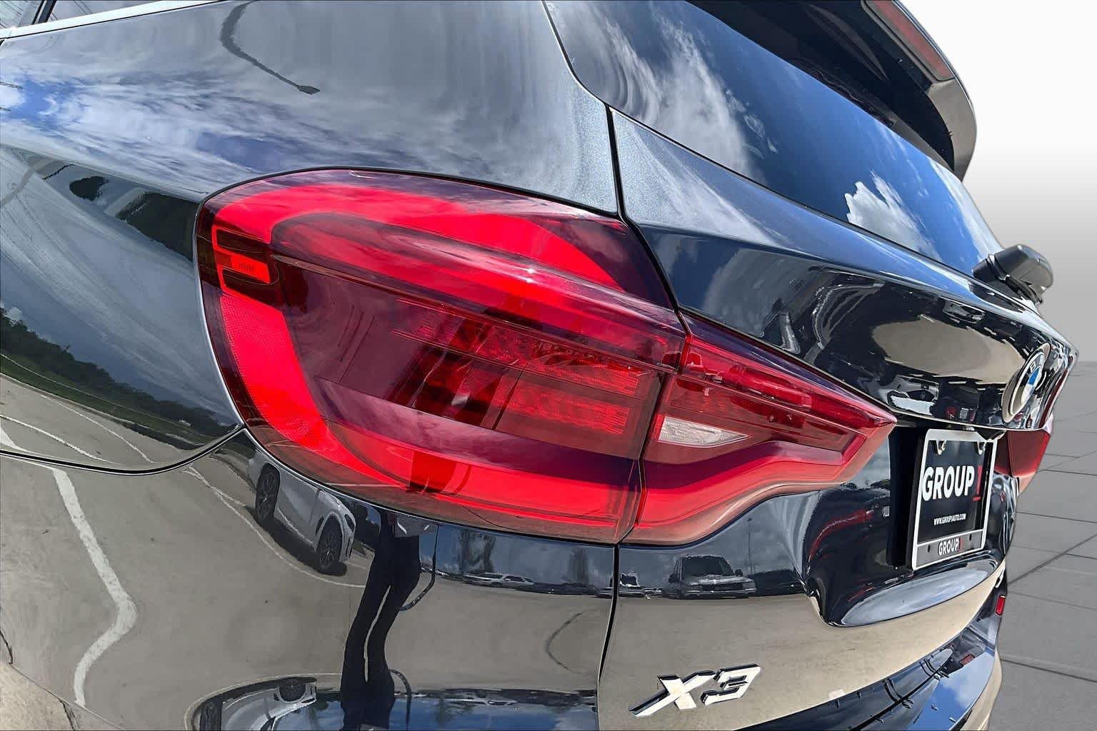 Used 2021 Dark Graphite Metallic BMW xDrive30i image 28