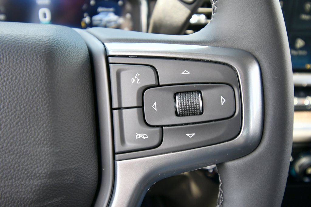 2025 Chevrolet Silverado 1500 LT - Photo 19