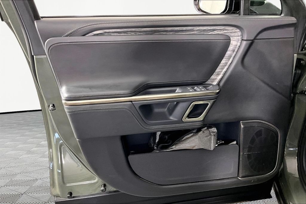 Used 2022 Green Rivian Launch Edition image 15
