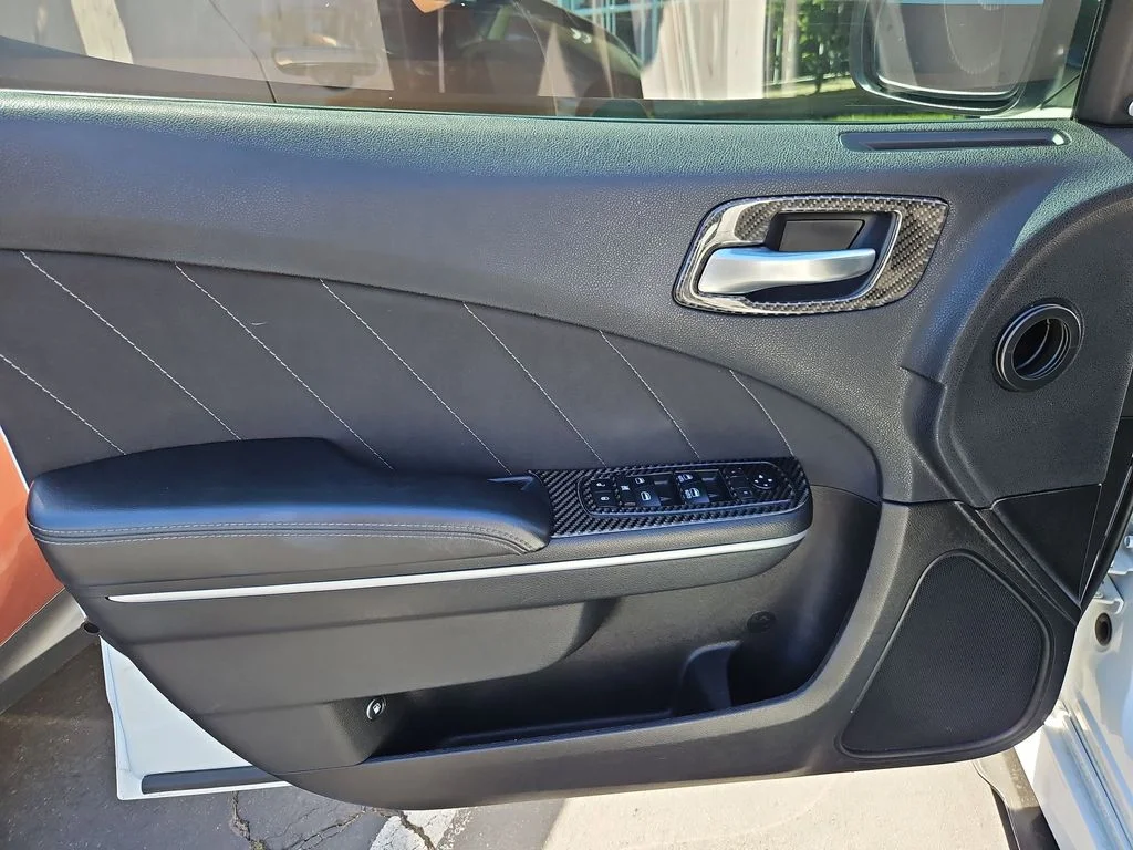 Used 2019 White Knuckle Clearcoat Dodge R/T Scat Pack image 10