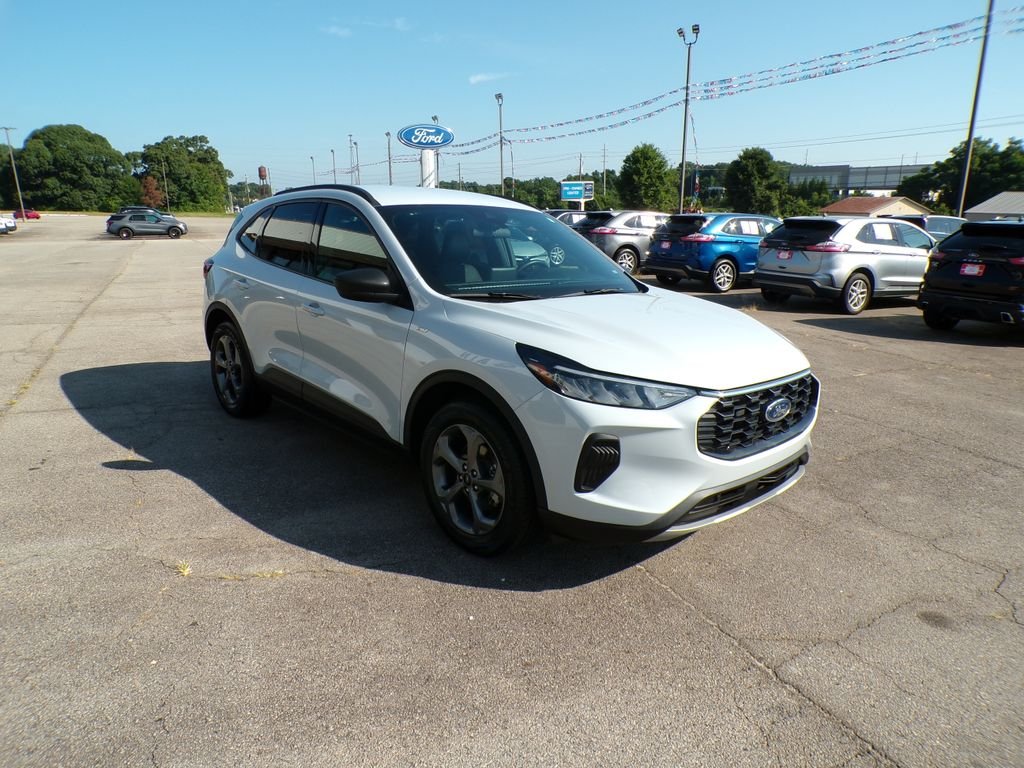 2025 Ford Escape