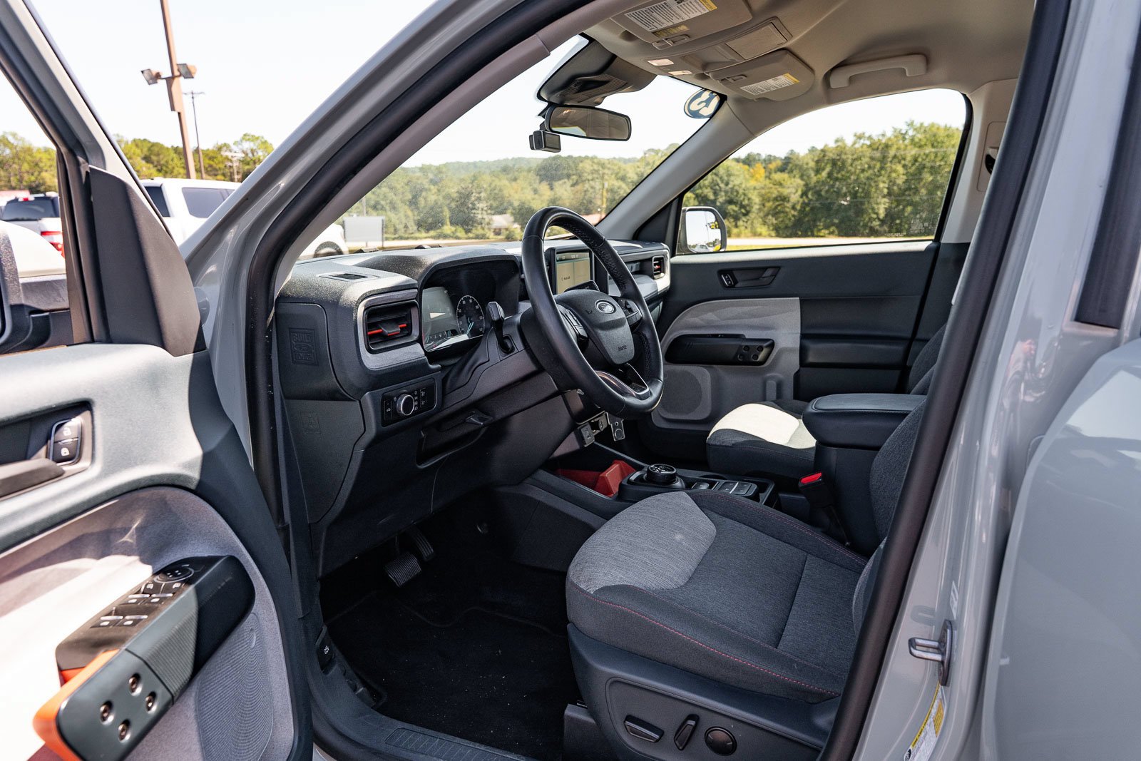 Used 2023 Green Ford XLT image 21