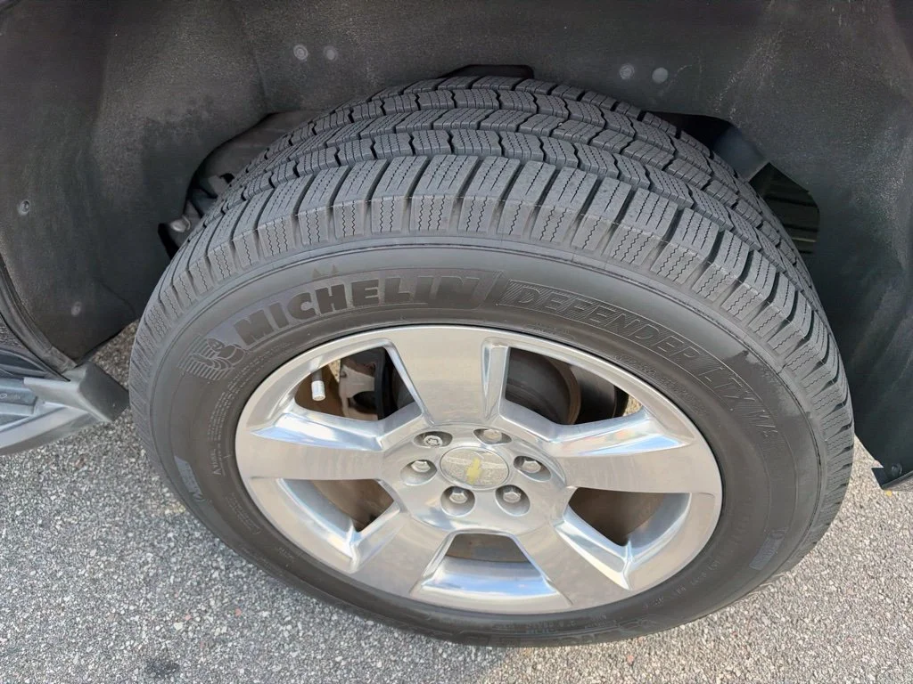 Used 2017 BLACK Chevrolet LS image 8