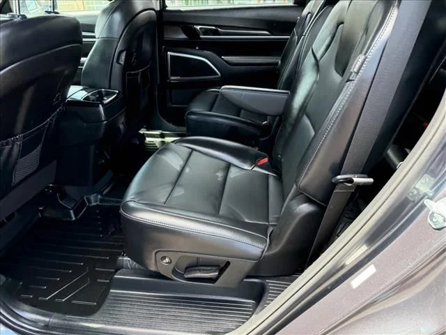 Used 2024 Gray Kia S image 12