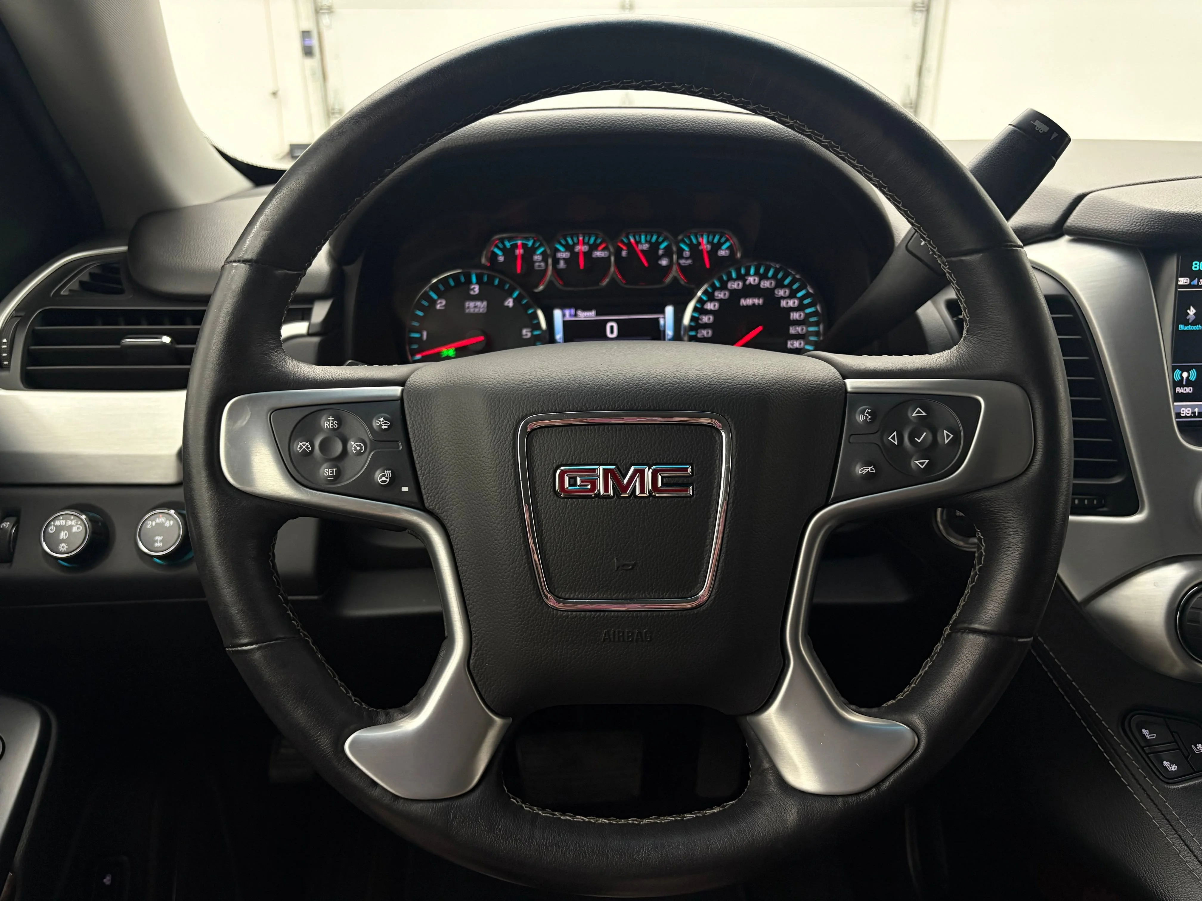 Used 2018 SUMMIT WHITE GMC SLT image 21