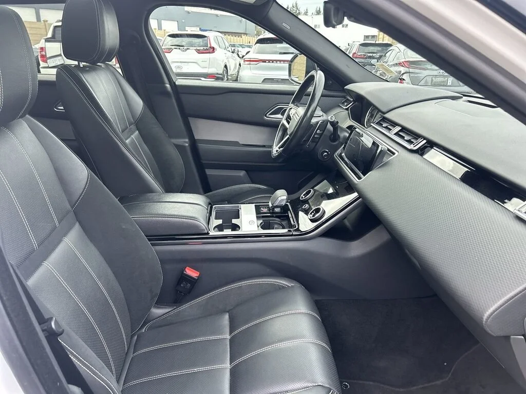 Used 2021  Land Rover P340 R-Dynamic S Dilawri Certified - Clean Title image 33