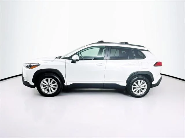 Certified Used 2024 WIND CHILL PEARL Toyota  image 4