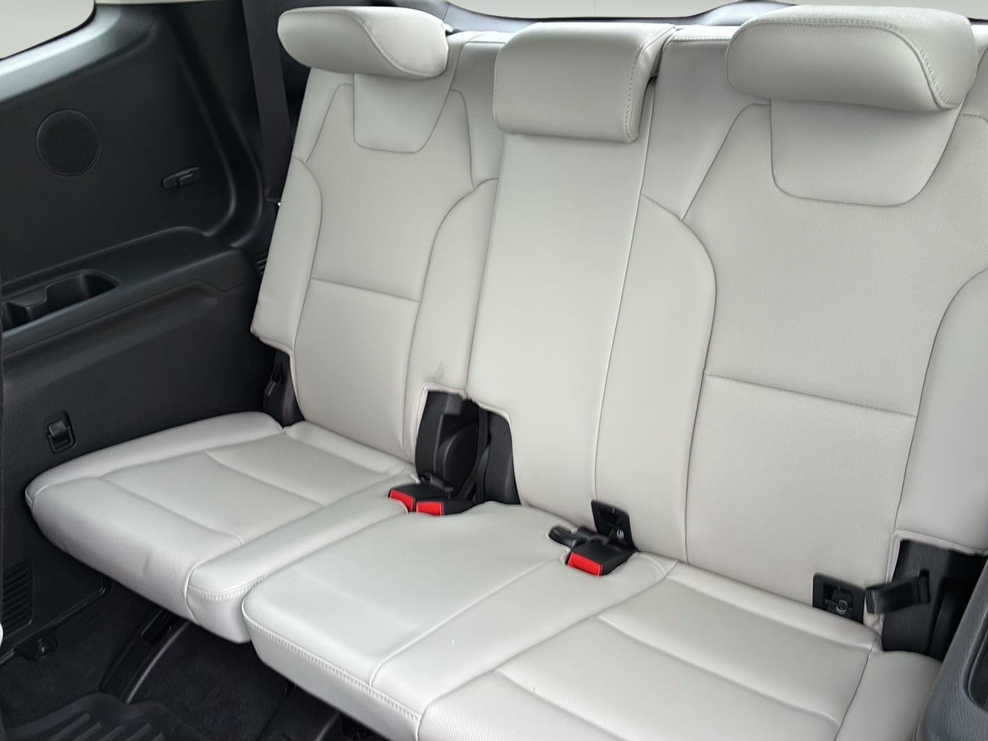 Certified Used 2024 Dark Moss Kia SX image 19