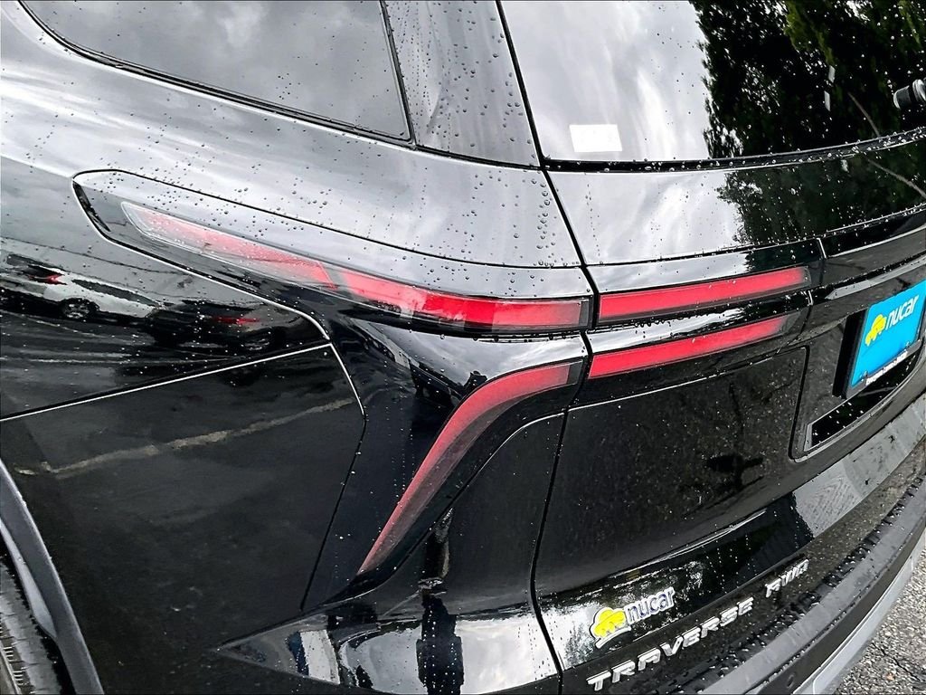 Used 2024 Black Chevrolet LT image 31