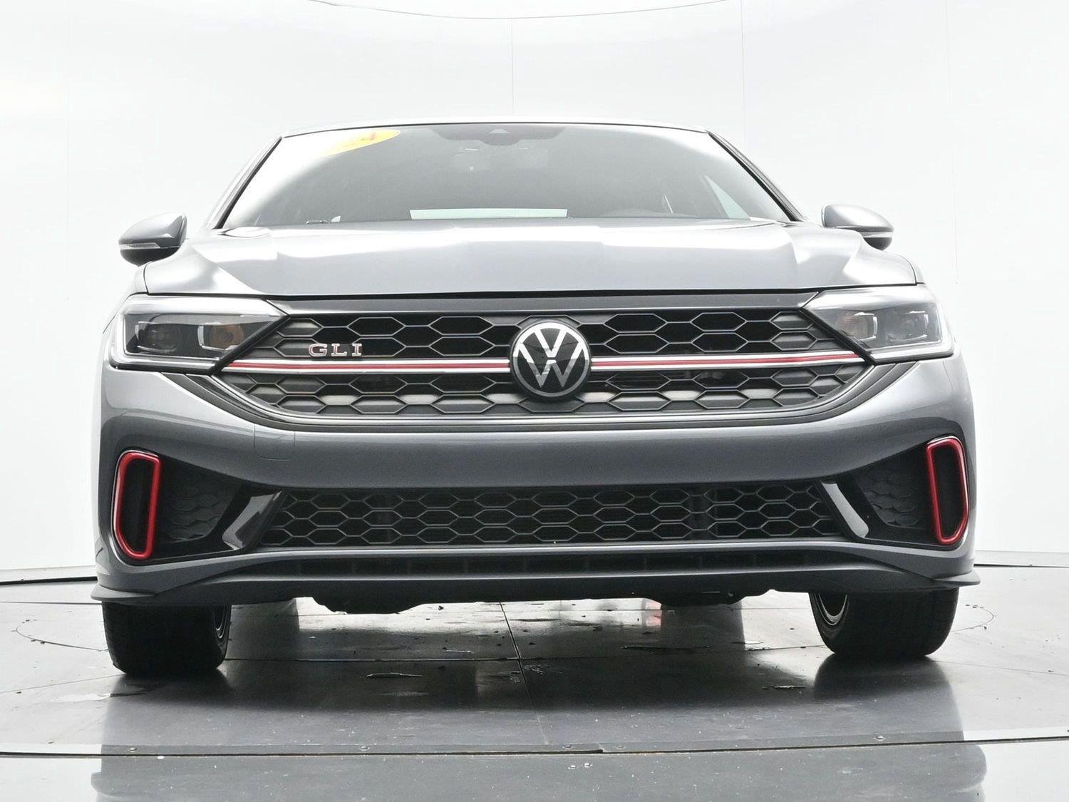 Used 2024 Pure Gray Volkswagen Autobahn image 47