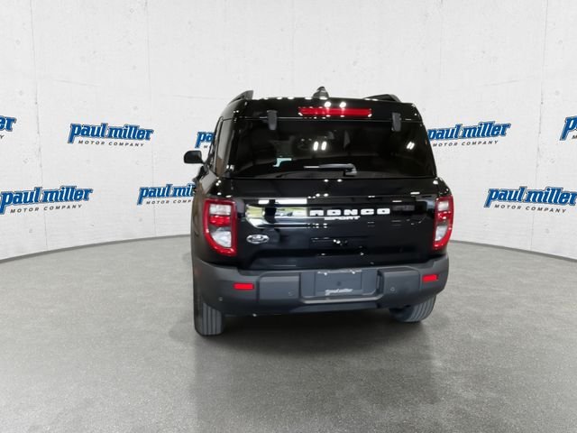 Used 2025 Black Ford Outer Banks image 9