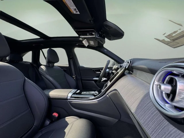 2026 Mercedes-Benz GLC Base - Photo 10