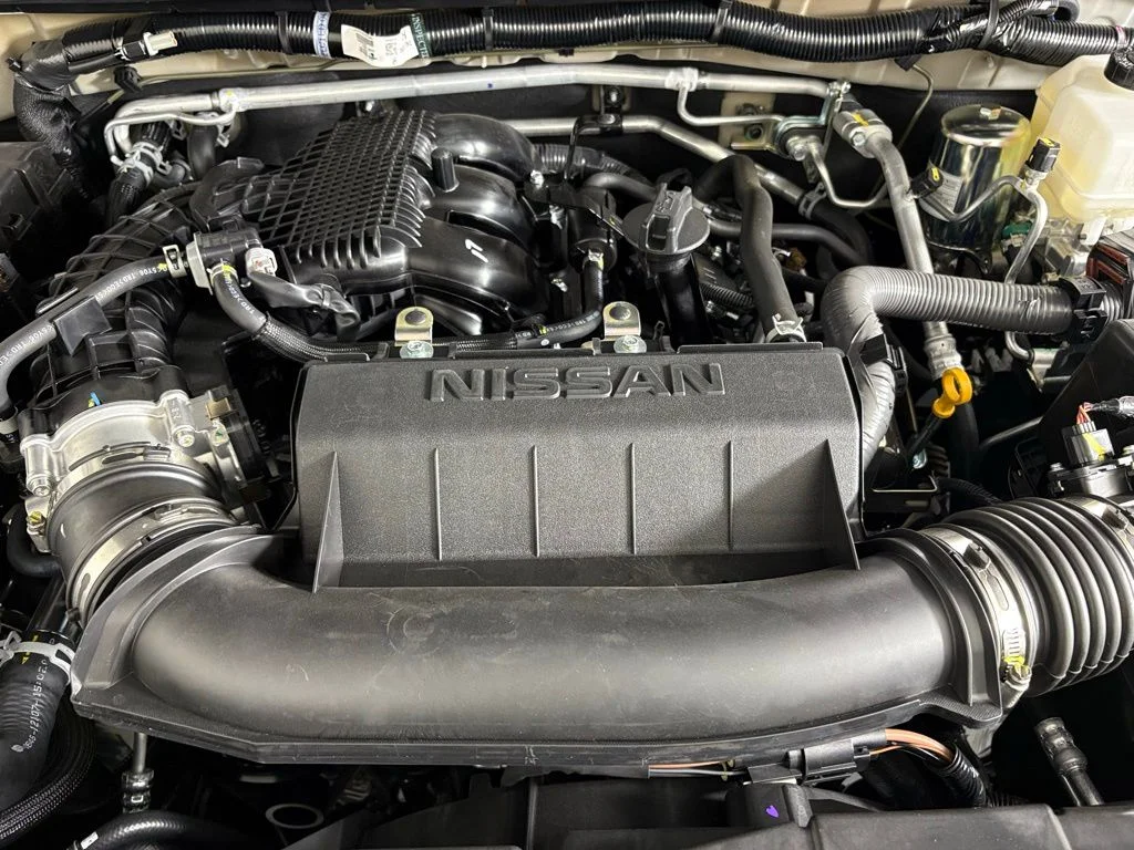 New 2026 Glacier White Nissan King Cab® S image 34