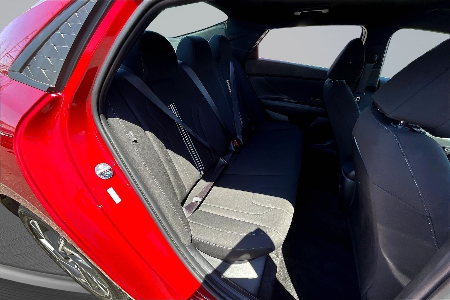 Certified Used 2025 Red Hyundai SEL Sport image 26