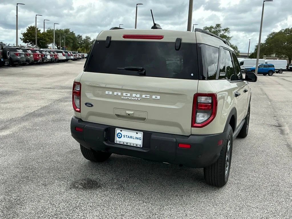 Used 2025 Beige Ford Big Bend image 11