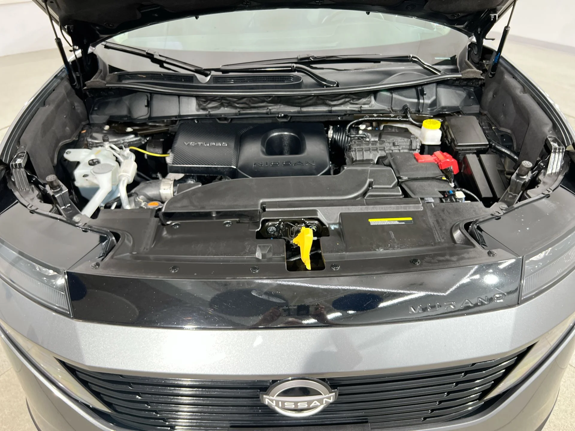 Used 2025 Gray Nissan SL image 39