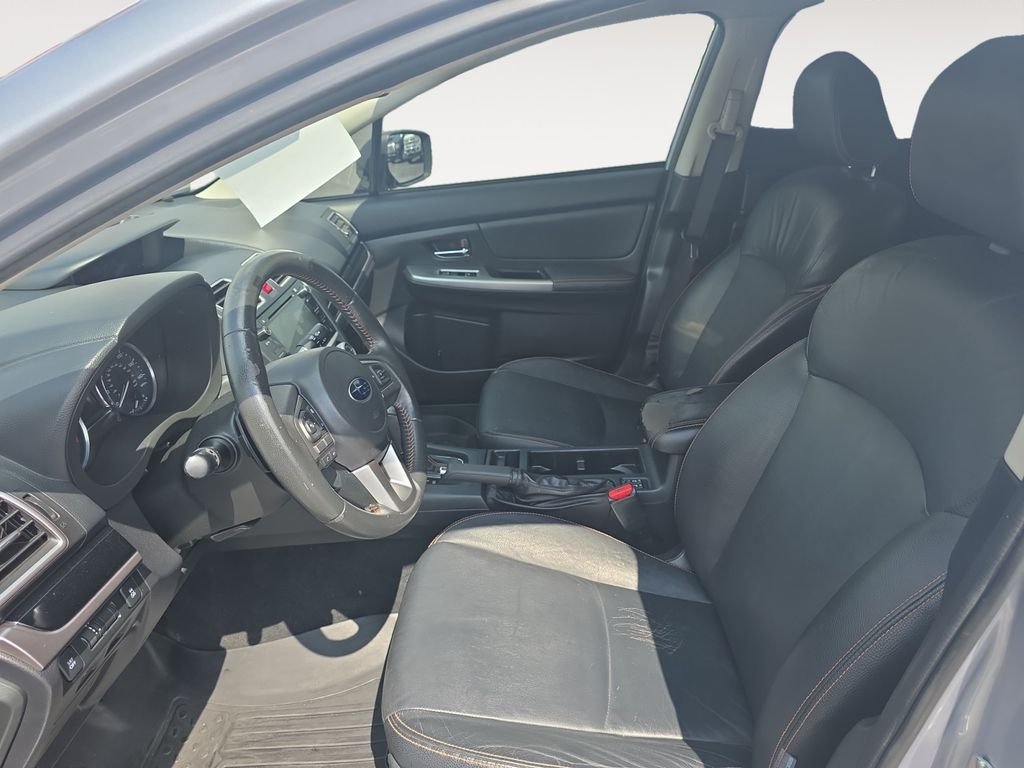 Used 2016 Silver Subaru 2.0i Limited image 9
