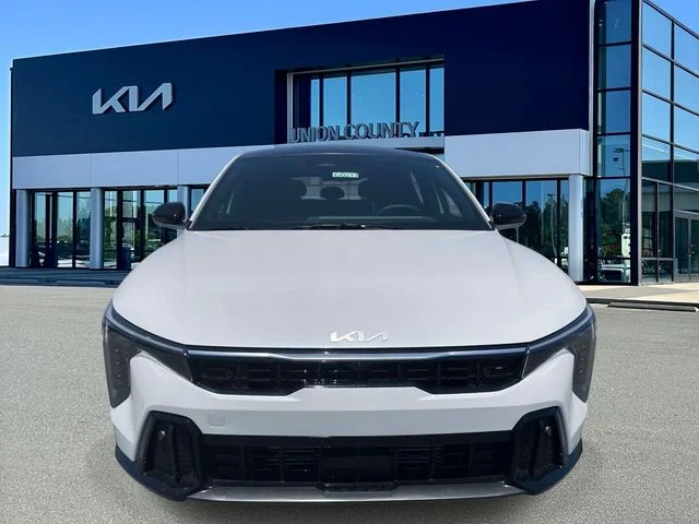 New 2026 White Kia GT-Line Turbo image 2