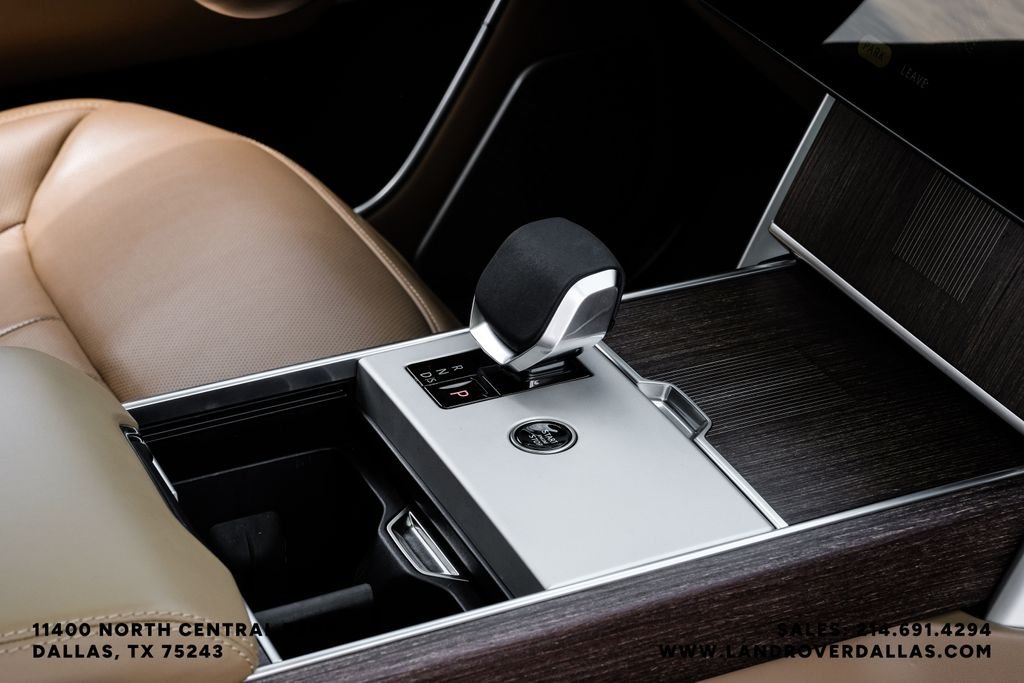 Used 2024 Black Land Rover Autobiography image 25