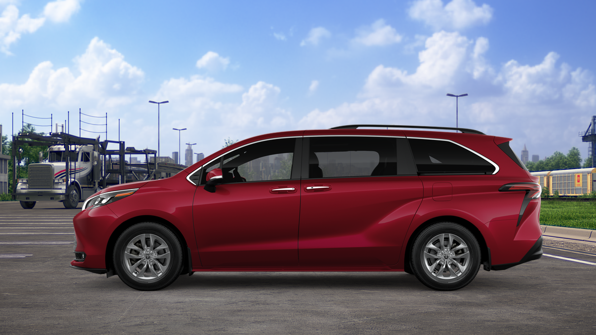 New 2026 Ruby Flare Pearl Toyota XLE image 4