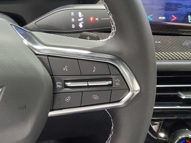 2025 Chevrolet Traverse High Country - Photo 22