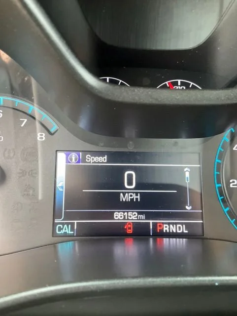 Used 2018 KINETIC BLUE METALLIC Chevrolet 4WD Z71 image 13