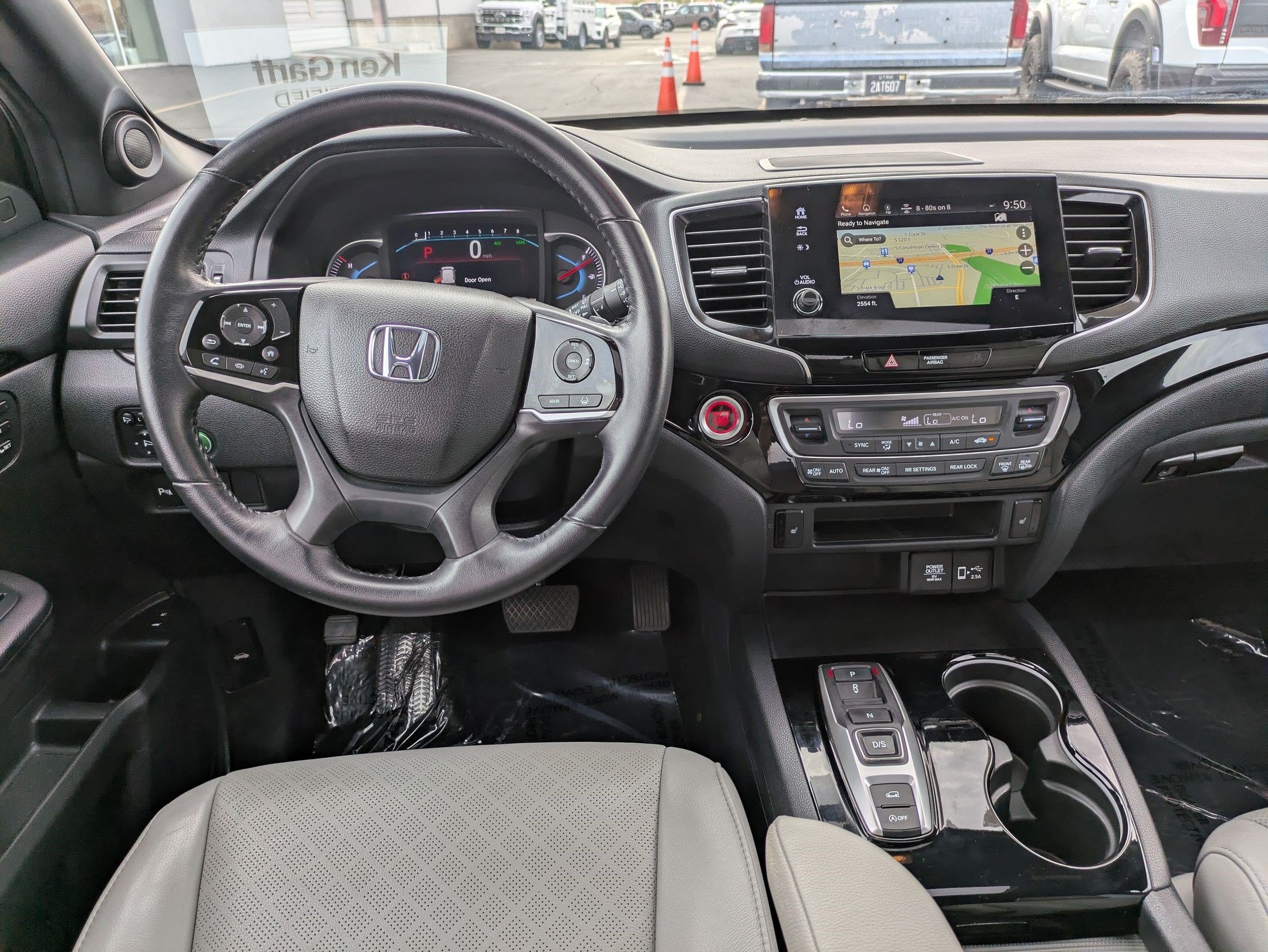 Used 2021 Lunar Silver Metallic Honda Touring image 29