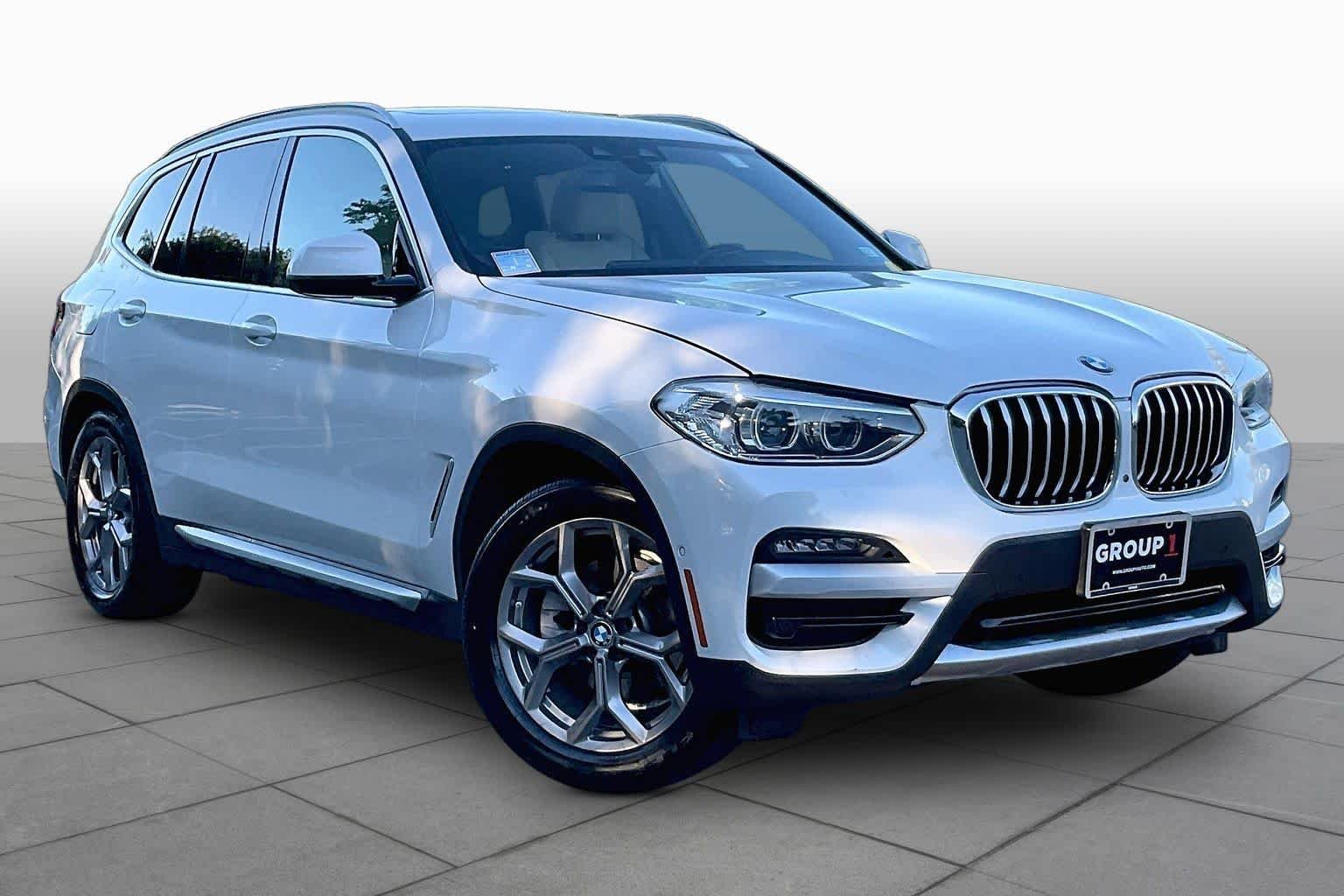 Used 2021 Mineral White Metallic BMW xDrive30e image 2