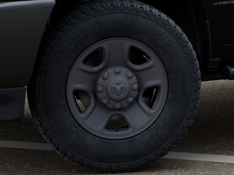 New 2026 Diamond Black Crystal Pearl-Coat Exterior Paint RAM Tradesman image 26