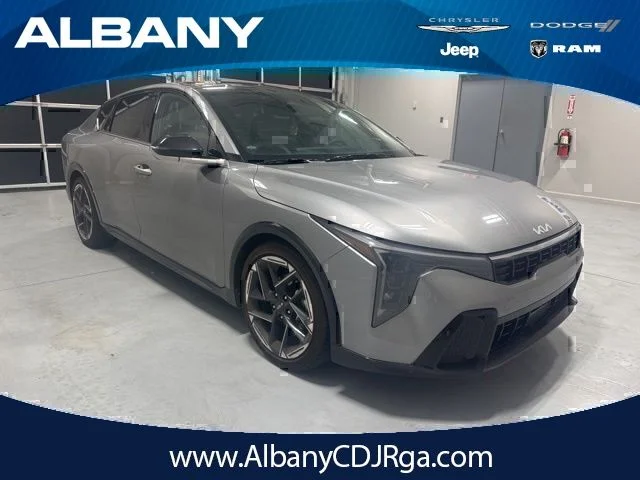 2025 Kia K4 GT-Line AT's photo