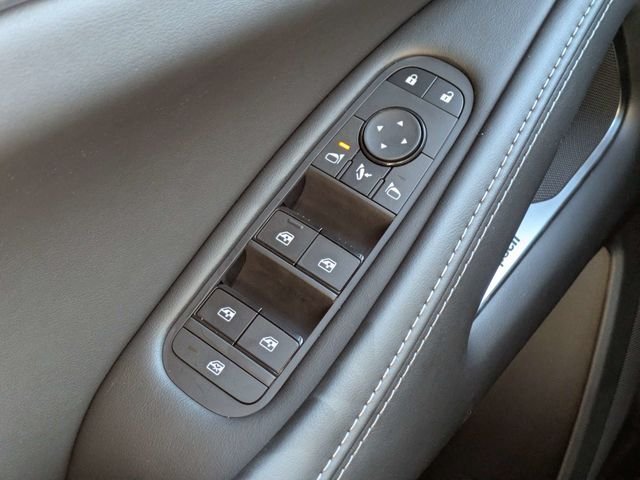New 2027 MINERAL BLACK INFINITI Luxe FWD image 25
