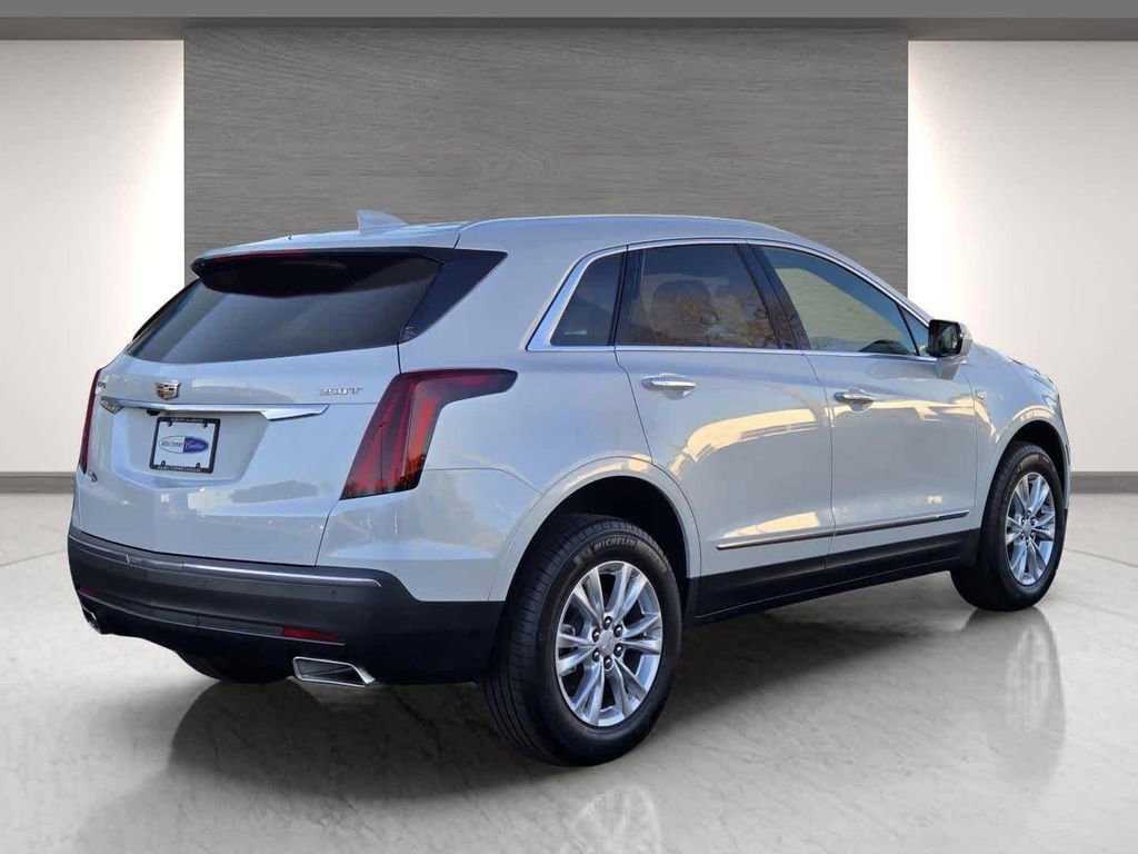 2025 Cadillac XT5 Luxury - Photo 6