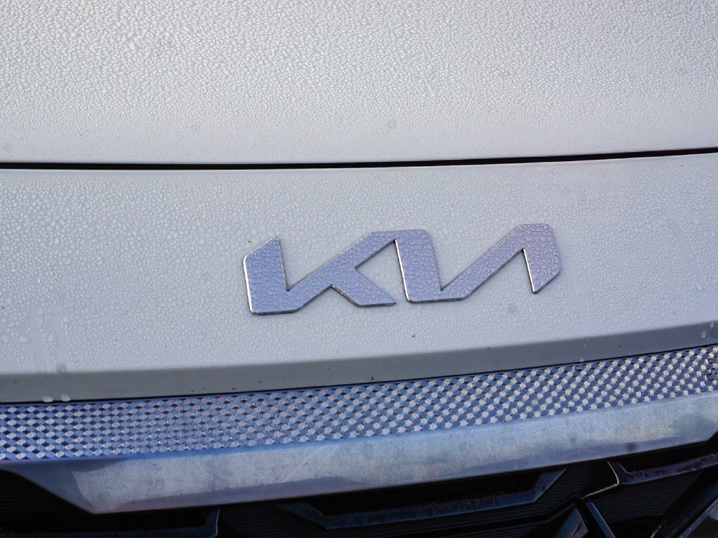 Used 2024 White Kia EX image 12