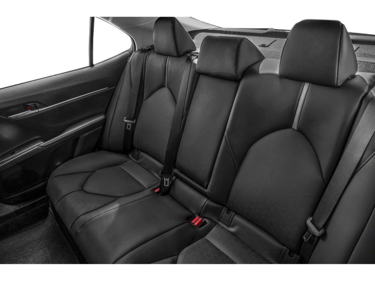 Used 2021 Wind Chill Pearl Toyota XSE image 8